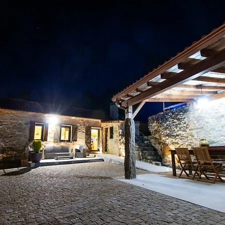 Casa Costina Casa de Férias